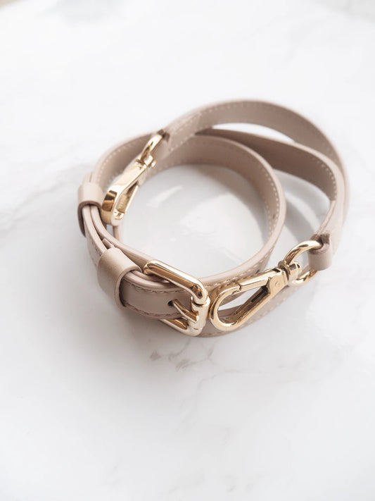 The Art of Color and Texture in Leather Accessory Design