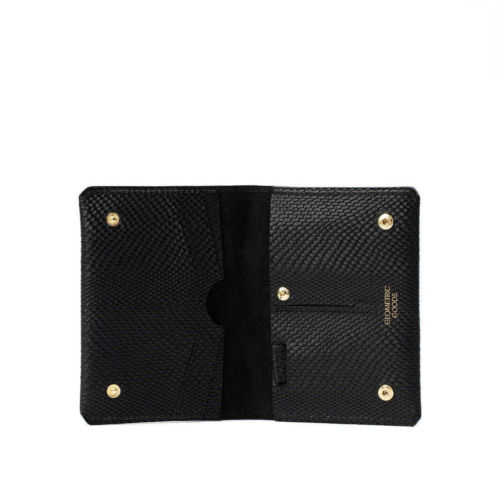 Leather AirTag Travel Wallet (OUTLET)-9