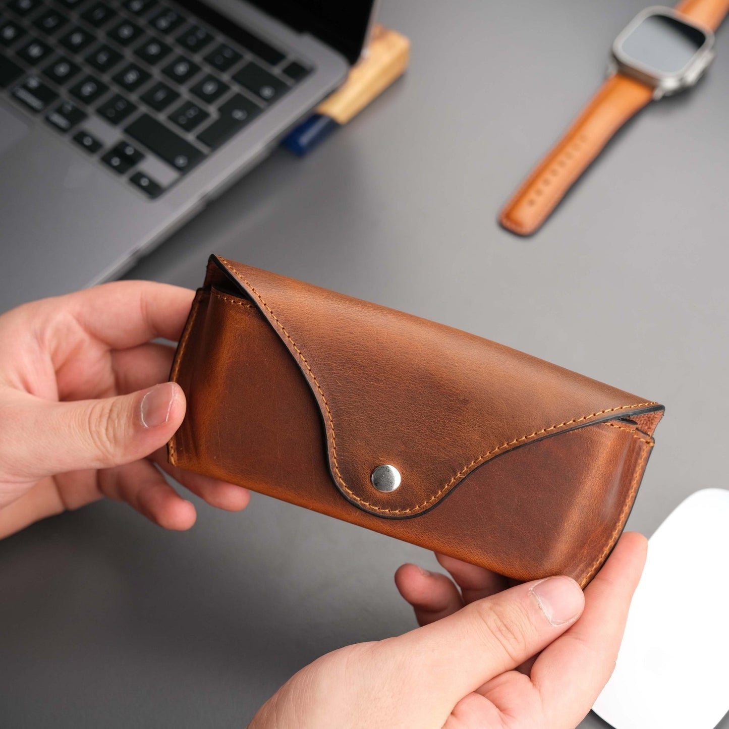 Rochester Full-Grain Leather Eyeglass Case-1
