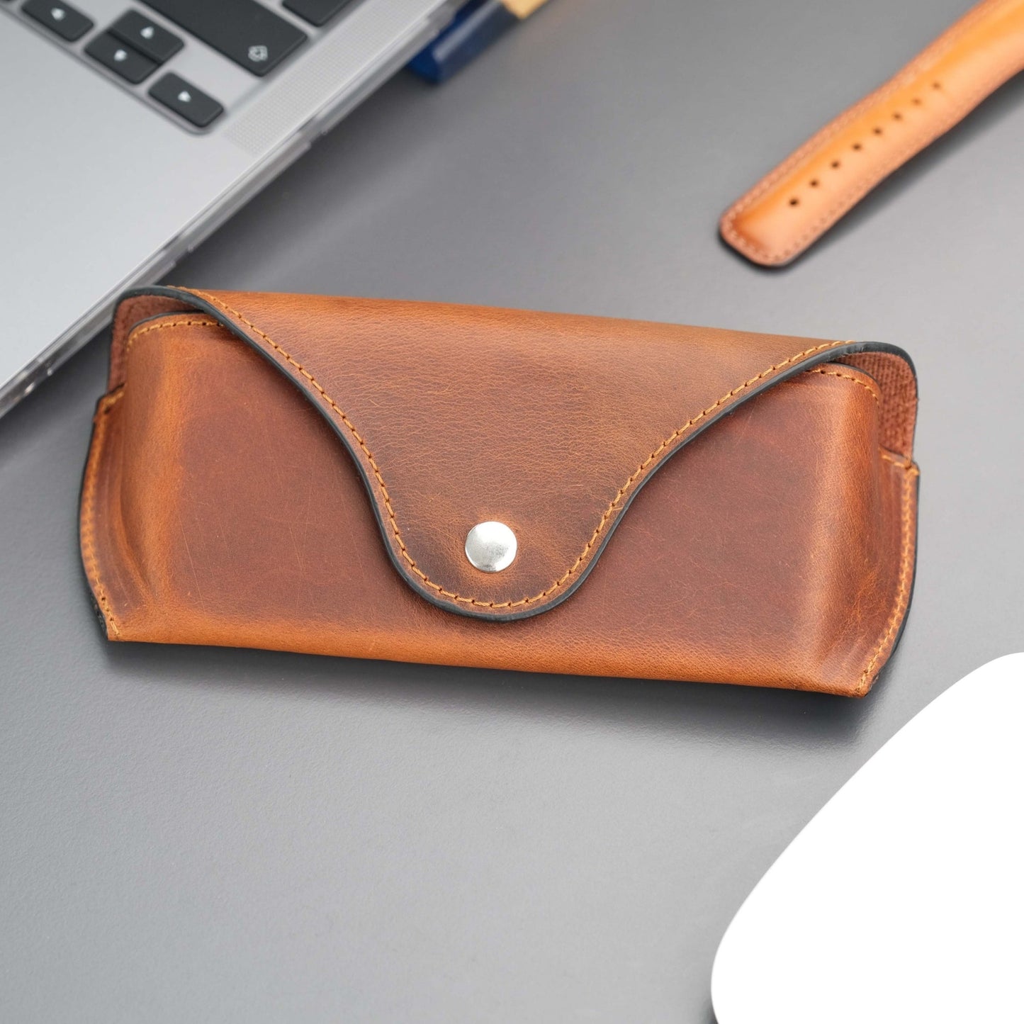 Rochester Full-Grain Leather Eyeglass Case-4